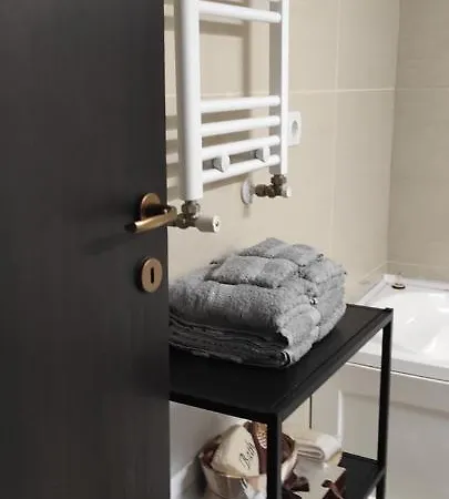 Szálloda Studio Seasons *