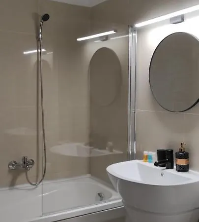 Studio Seasons Hotell Braşov
