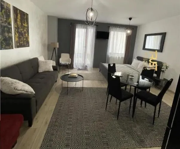 Studio Seasons Braşov