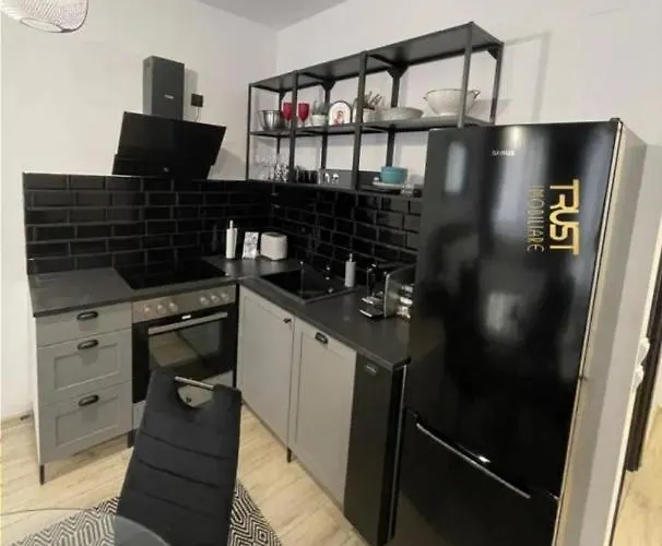 Hotel Studio Seasons *